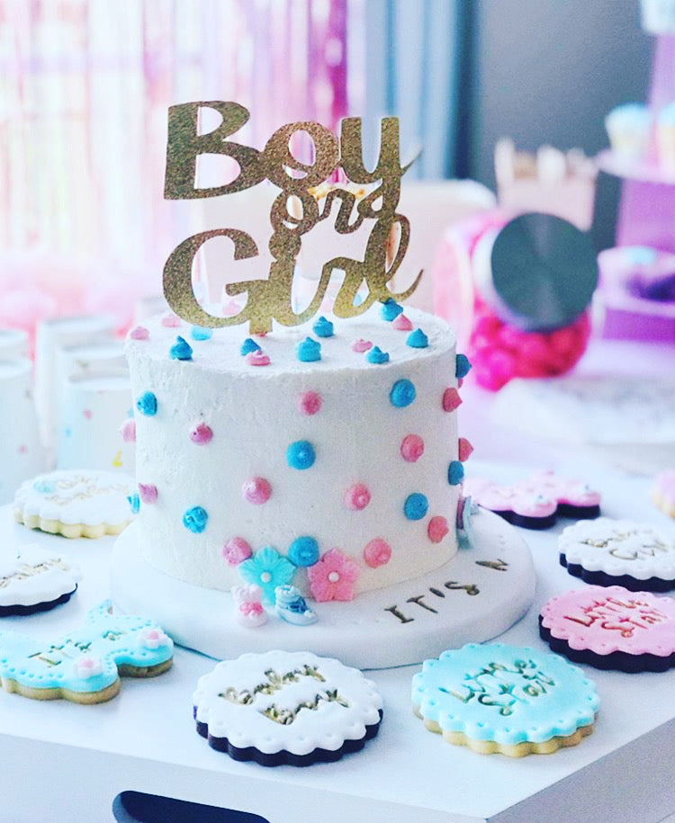 Gender Reveal Cake 15 personnes
