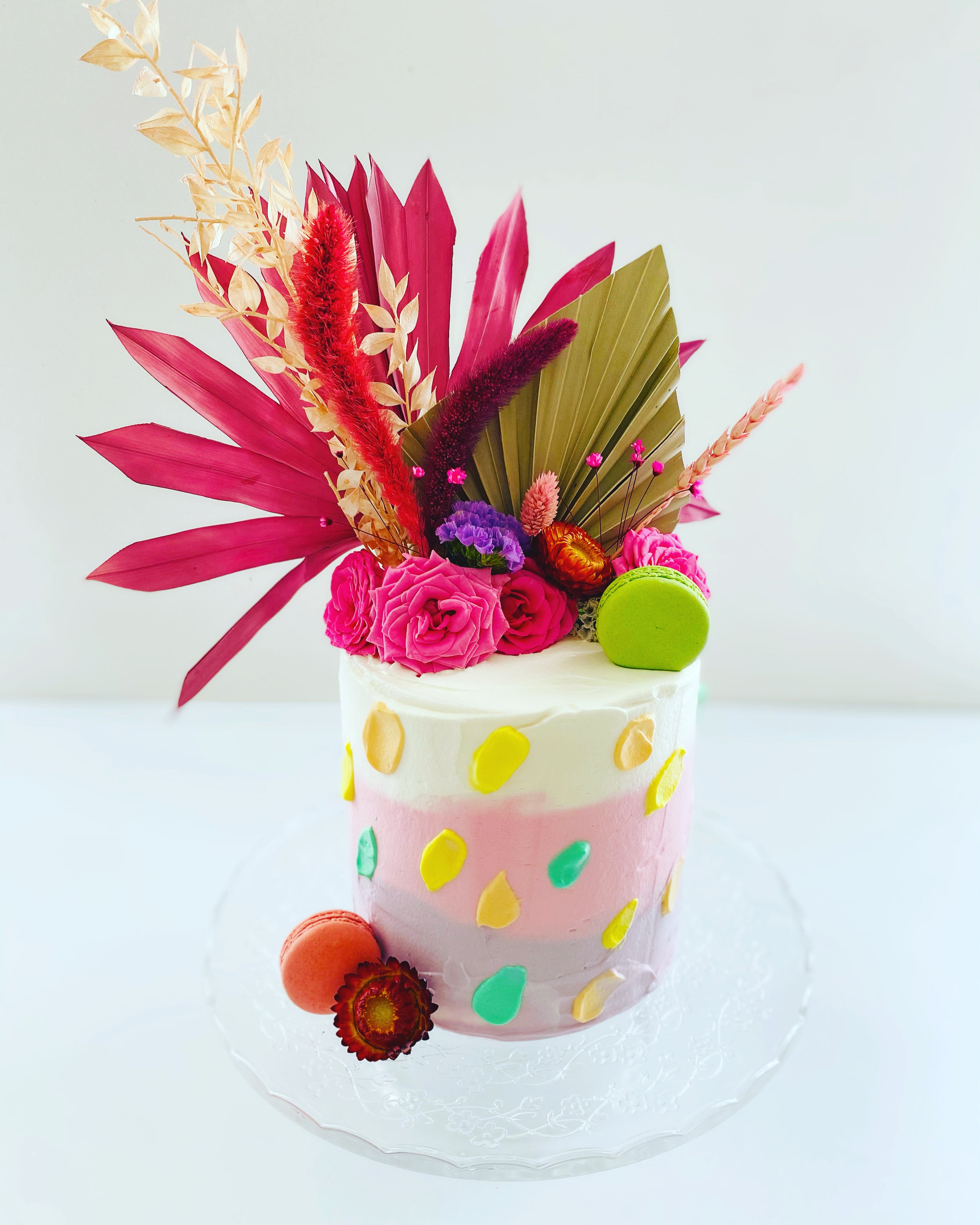 Pink and Purple Coachella... - Le Sucre' Cakes and Pastries | Facebook
