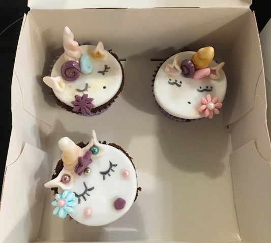 Mercredi 4 novembre 10h-12h: CUPCAKES LICORNE (parent/enfant)
